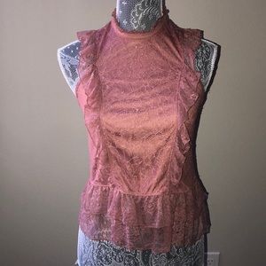 Sleeveless Lace Mock-neck Blouse